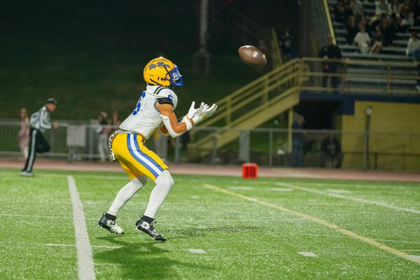 What Are the Benefits of Aromatherapy in Reducing Anxiety and Stress?